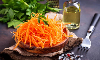 Салат из моркови по-французски