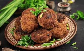 Мясные котлеты