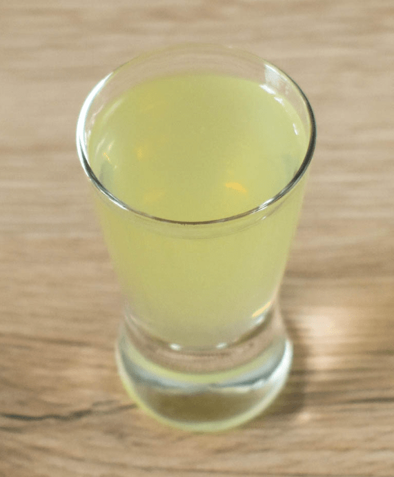 Лимон и водка